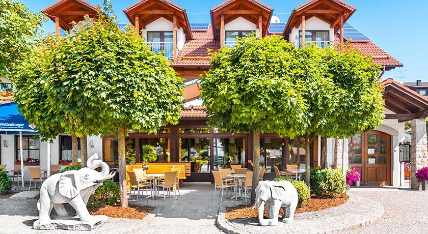 Landhotel Mappacher Hof Bruck in der Oberpfalz Exterior photo